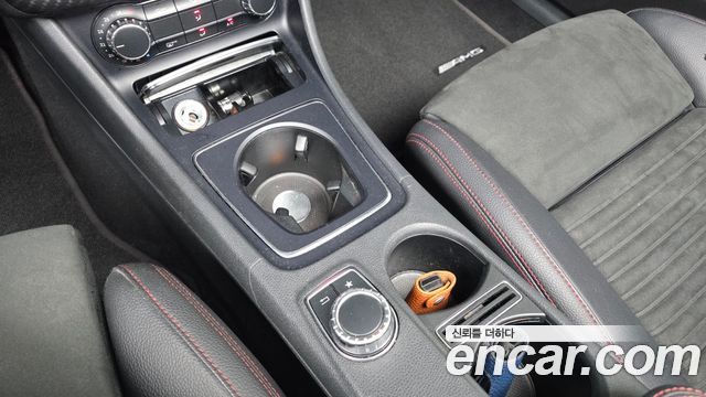 Mercedes-Benz A-Class 2018 — photo 28