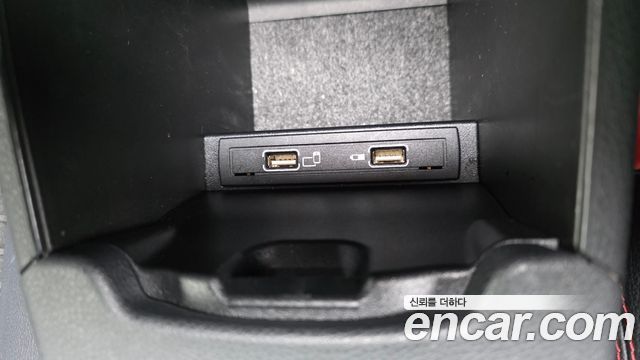 Mercedes-Benz A-Class 2018 — photo 29