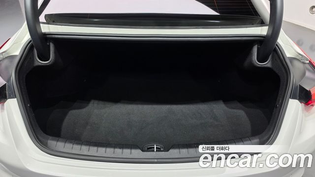 Kia K8 2022 — photo 21