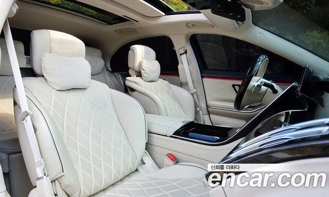Mercedes-Benz S-Class 2021 — photo 18