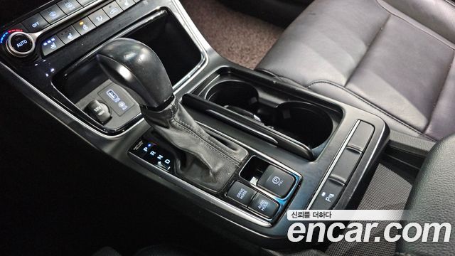 Hyundai Grandeur 2018 — photo 12
