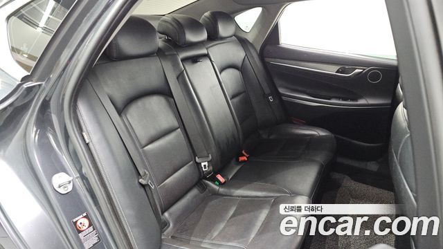 Hyundai Grandeur 2018 — photo 25