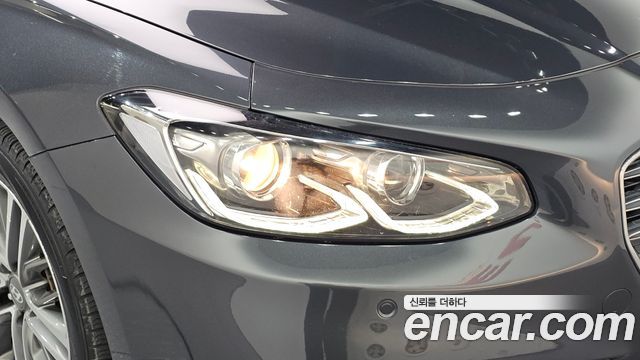 Hyundai Grandeur 2018 — photo 8