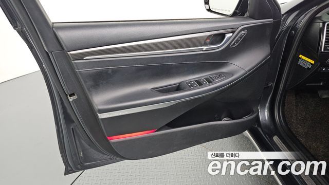 Hyundai Grandeur 2018 — photo 14