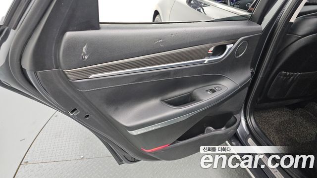 Hyundai Grandeur 2018 — photo 15