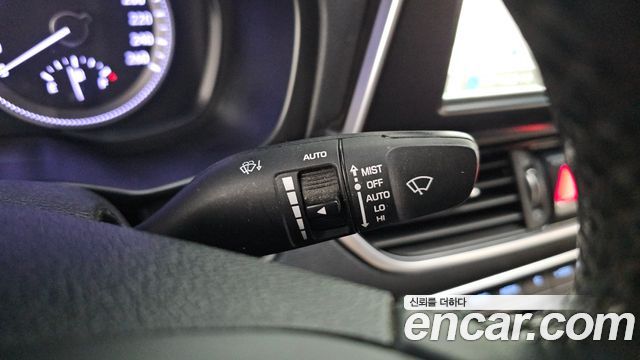 Hyundai Grandeur 2018 — photo 29