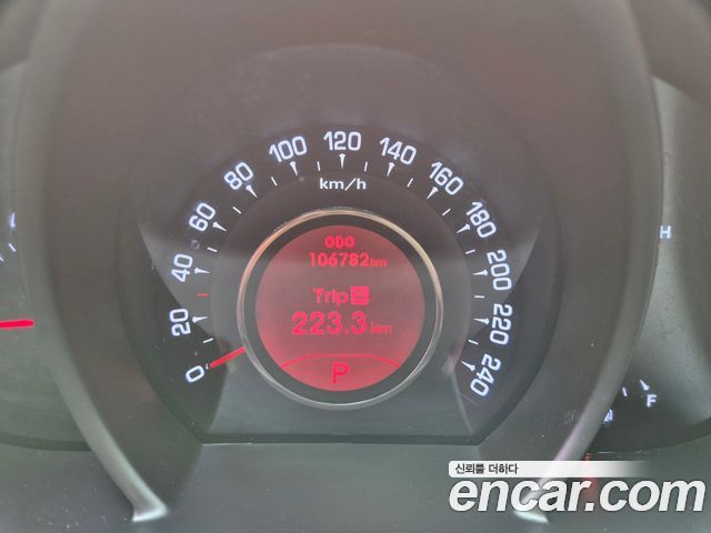 Kia Sportage 2014 — photo 8