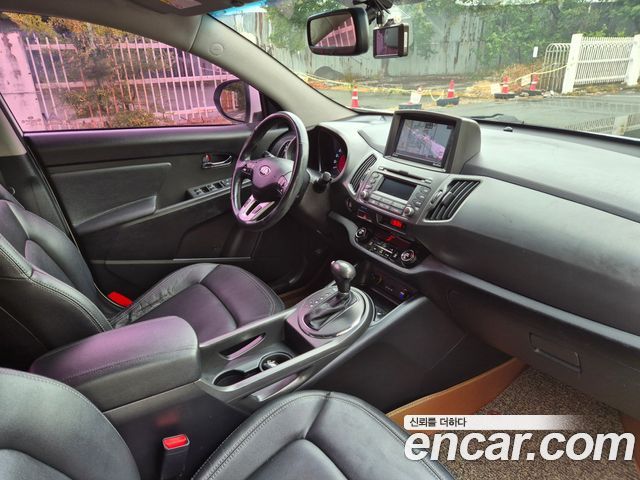 Kia Sportage 2014 — photo 13