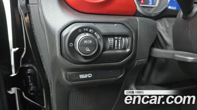 Jeep Gladiator 2021 — photo 22