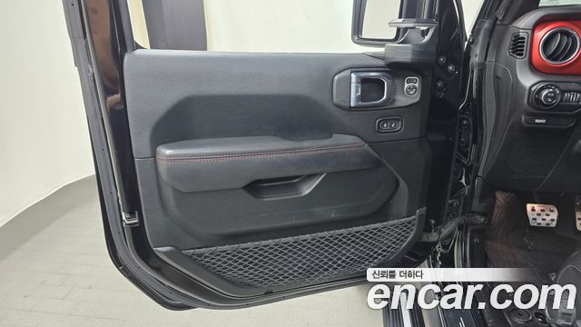 Jeep Gladiator 2021 — photo 14