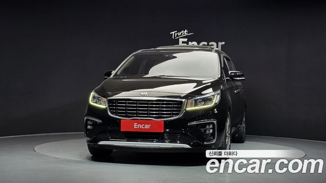 Kia Canival 2020 — photo 3
