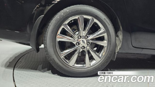 Kia Canival 2020 — photo 5