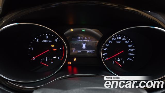 Kia Canival 2020 — photo 8