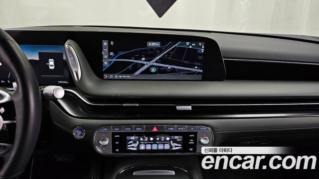 Genesis G90 2022 — photo 20