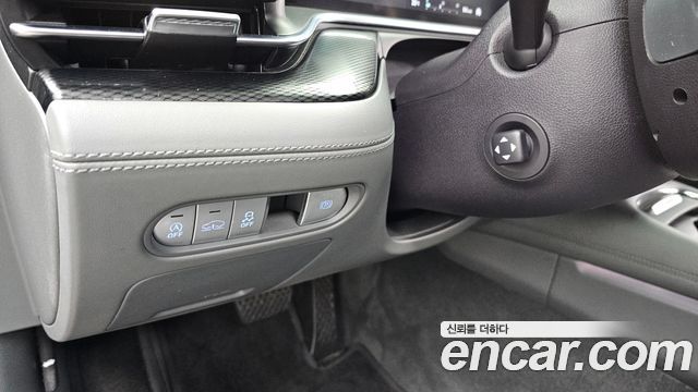 Genesis G90 2022 — photo 27