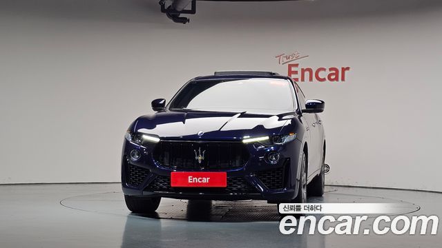 Maserati Levante 2019 — photo 3
