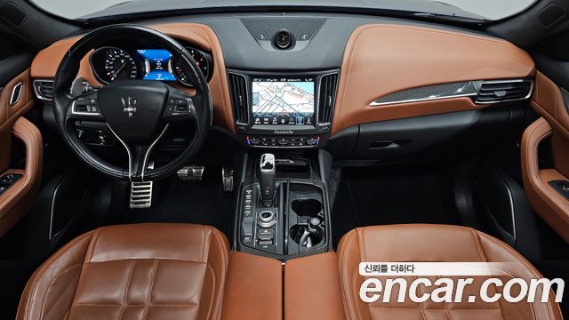 Maserati Levante 2019 — photo 10