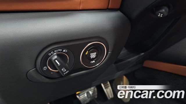 Maserati Levante 2019 — photo 20