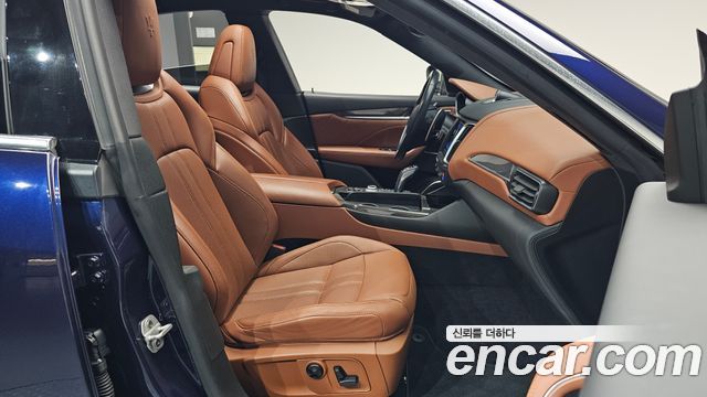 Maserati Levante 2019 — photo 16