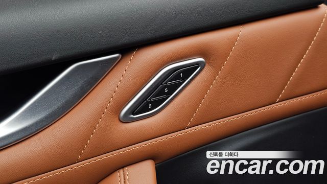 Maserati Levante 2019 — photo 28
