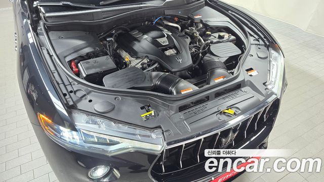 Maserati Levante 2021 — photo 6