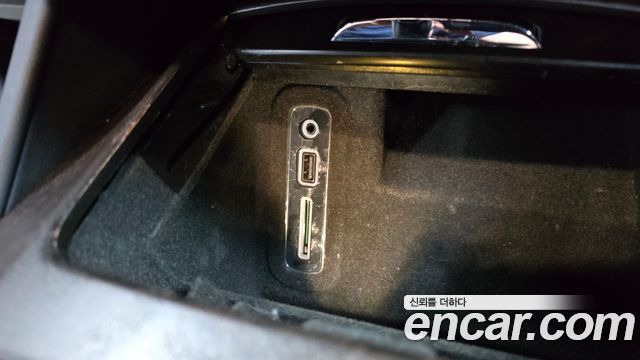 Maserati Levante 2021 — photo 29