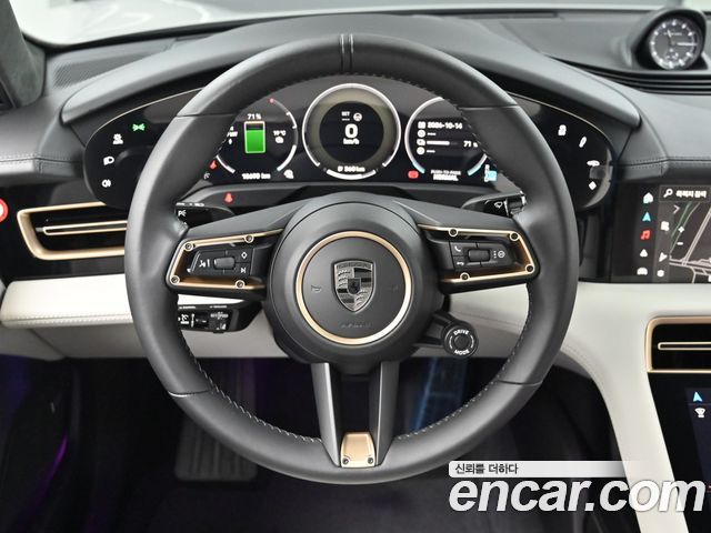 Porsche Taycan 2025 — photo 13