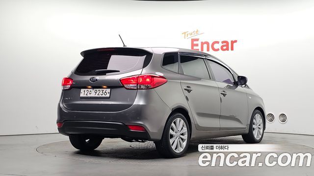 Kia Carens 2014 — photo 2