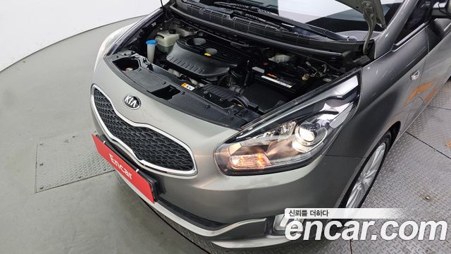Kia Carens 2014 — photo 6
