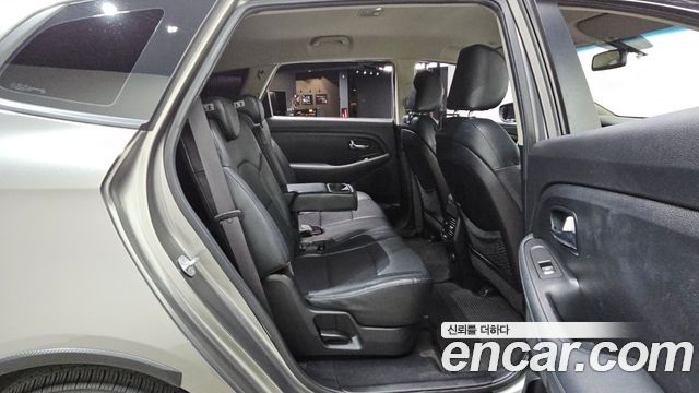 Kia Carens 2014 — photo 18
