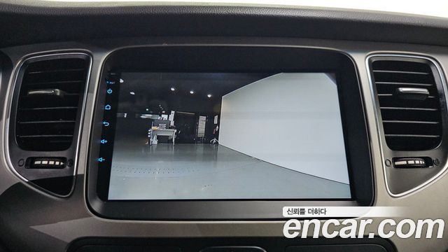 Kia Carens 2014 — photo 25