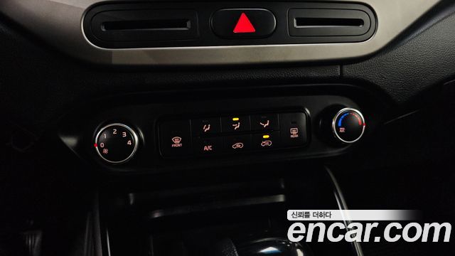 Kia Carens 2014 — photo 26