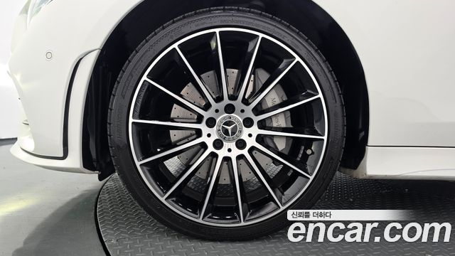 Mercedes-Benz CLS-Class 2020 — photo 5