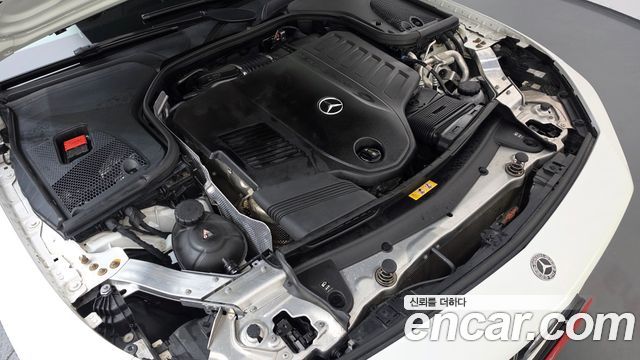 Mercedes-Benz CLS-Class 2020 — photo 6