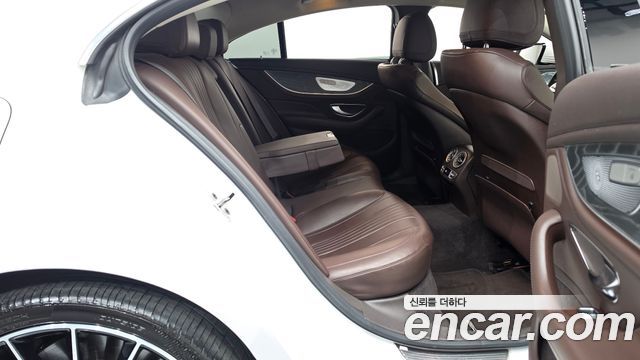 Mercedes-Benz CLS-Class 2020 — photo 17