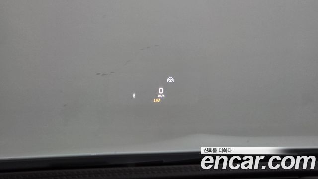 Mercedes-Benz CLS-Class 2020 — photo 23
