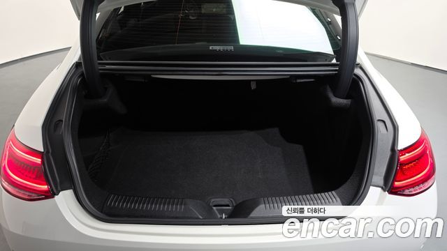 Mercedes-Benz CLS-Class 2020 — photo 31