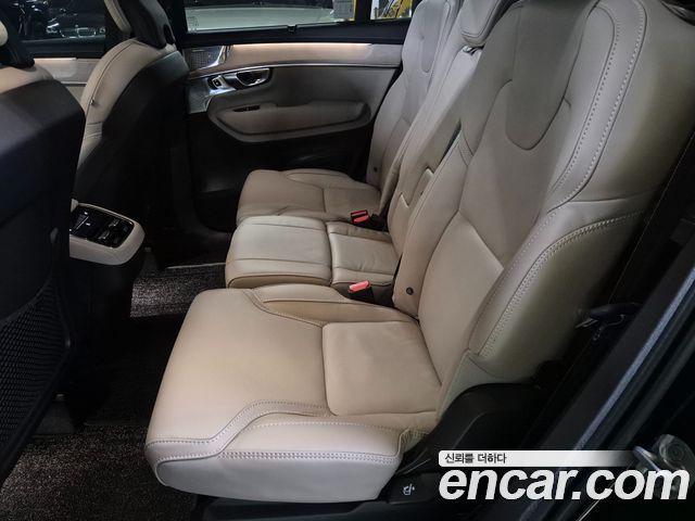 Volvo XC90 2026 — photo 11
