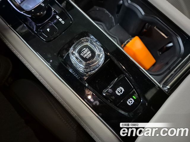 Volvo XC90 2026 — photo 16