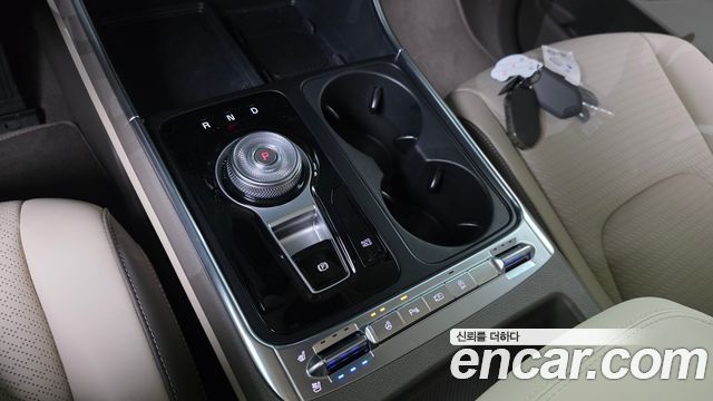 Kia Canival 2025 — photo 12