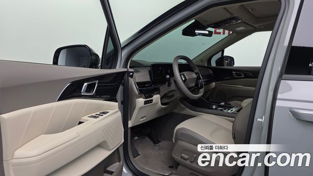 Kia Canival 2025 — photo 13