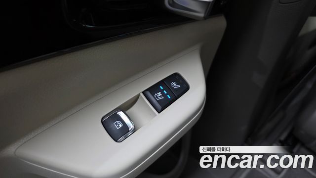 Kia Canival 2025 — photo 23