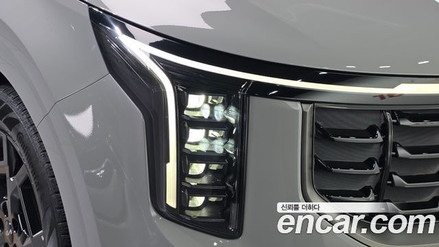 Kia Canival 2025 — photo 8