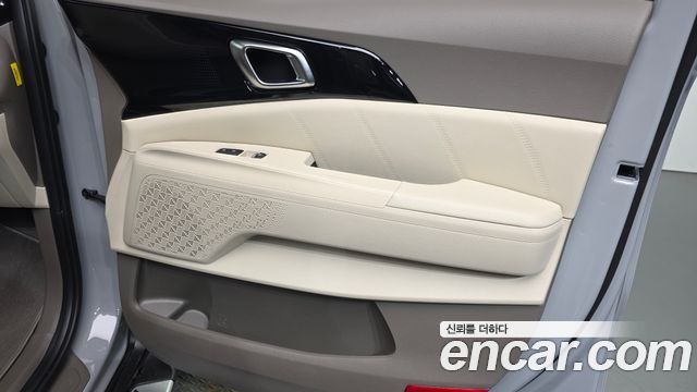 Kia Canival 2025 — photo 14