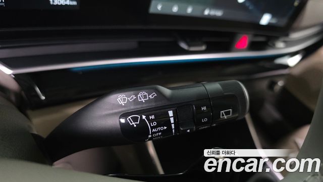 Kia Canival 2025 — photo 34