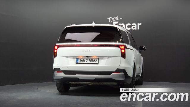 Kia Canival 2025 — photo 4