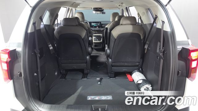 Kia Canival 2025 — photo 26