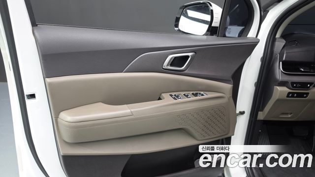 Kia Canival 2025 — photo 14