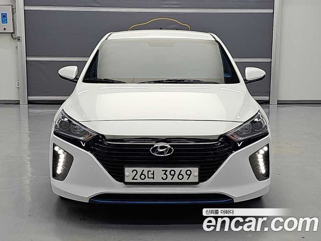 Hyundai Ioniq 2016 — photo 2
