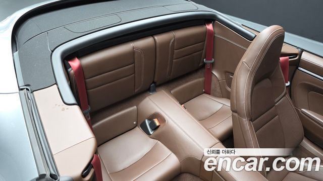 Porsche 911 2022 — photo 12